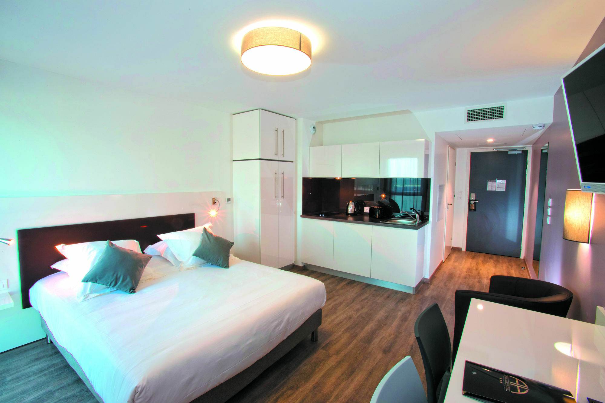 All Suites Appart Hotel Bordeaux Pessac Esterno foto